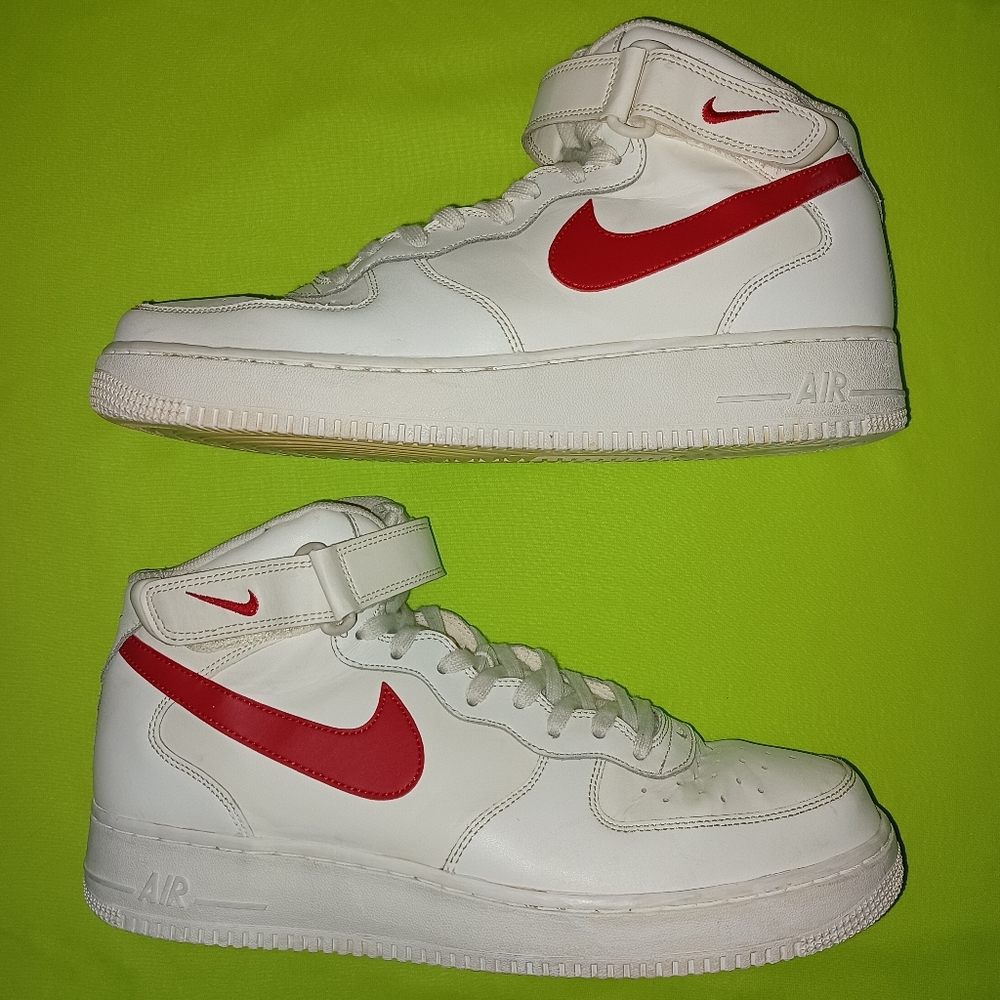 Nike Air Force 1 Sneakers